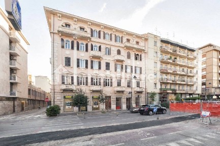 Pescara, Via Venezia - Lungofiume Paolucci, Corso Vittorio Emanuele II, 79