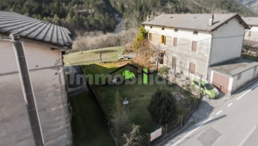 Villa a schiera via Tolmezzo 17, San Francesco, Vito d'Asio