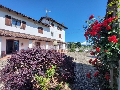 Villa unifamiliare via Bruni Gaioli, Castelnuovo Bormida