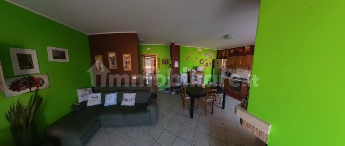 Loreto Aprutino, Via Marino di Resta, 23