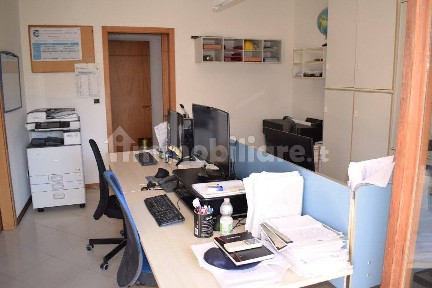 Pescara, Viale Bovio - Piazza Duca degli Abruzzi, Via Raffaello
