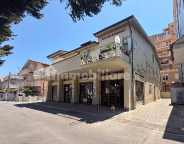 Montesilvano, Via Reno, 2