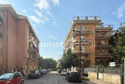 Pescara, Colli Gesuiti, Via Monti Simbruini, 10
