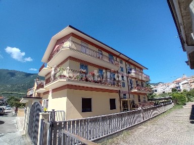 Appartamento via Isonzo 2, Centro, Tocco da Casauria