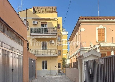Pescara, Via Venezia - Lungofiume Paolucci, Via Bologna, 42