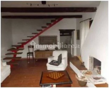 Villa all'asta via salita Castello 8, Ponzone