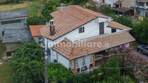 Villa unifamiliare via Giuseppe Mazzini, Centro, Isola Sant'Antonio