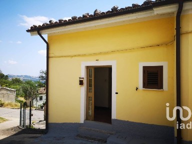 Appartamento Strada MACCHIE nc, Centro, Farindola