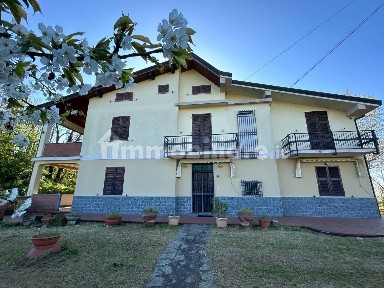 Villa unifamiliare via Garigliano 35, Centro, Cassano Spinola
