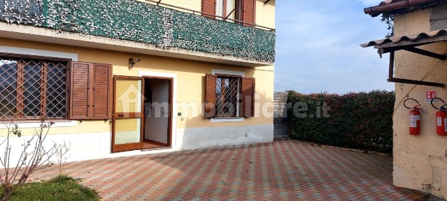 Villa bifamiliare via Sale, San Giuliano Nuovo - San Giuliano Vecchio, Alessandria