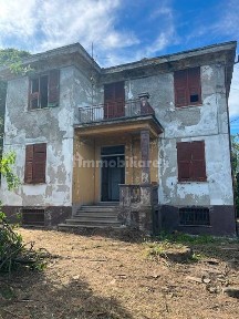 Villa unifamiliare via Fabbriche 152, Fabbricone, Serravalle Scrivia