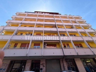 Pescara, Porta Nuova, Via dei Peligni, 10