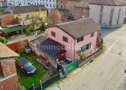 Villa unifamiliare via Monte Verde 36, Castellazzo Bormida