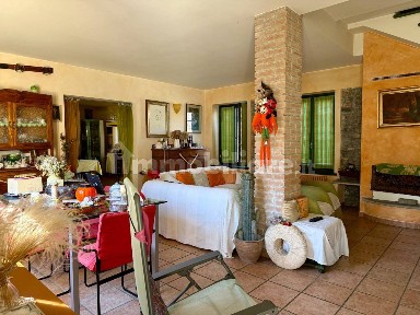 Villa unifamiliare via Umberto I, Centro, Rocchetta Ligure