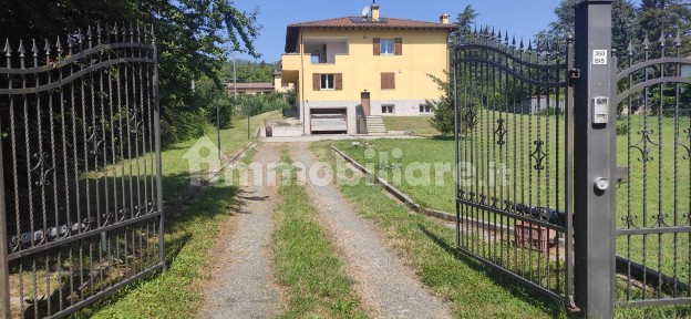 Villa plurifamiliare Strada Rocca Grimalda 50, Ovada