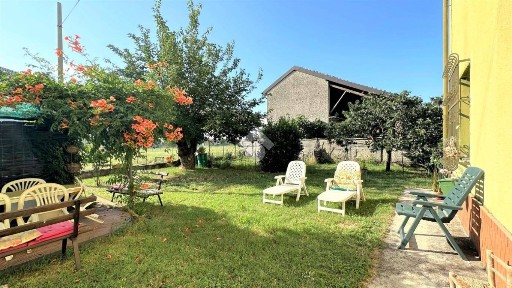 Villa bifamiliare Str. Tortona 1, Zona Industriale D1, Pozzolo Formigaro
