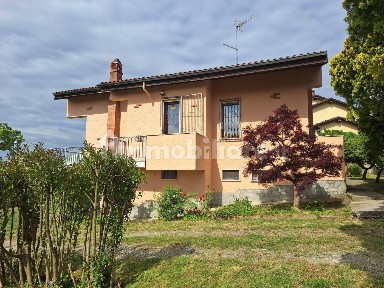 Villa unifamiliare via Fratelli Bandiera 28, Coniolo Bricco, Coniolo
