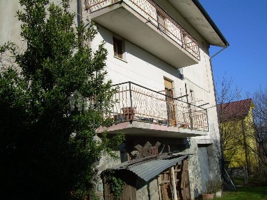 Casaleggio Boiro, Via Martiri della Benedicta