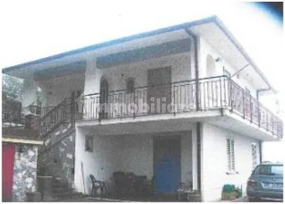 Villa all'asta C.da Picinosi sn, Nissoria