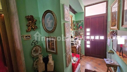 Villa all'asta via Villapriolo 14, Enna