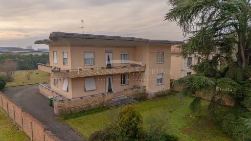 Sale, Via Alessandria, 27