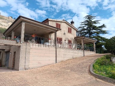 Villa unifamiliare Strada Provinciale 51 snc, Enna