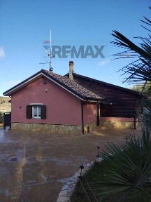 Villa unifamiliare Contrada Fratulla snc, Piazza Armerina