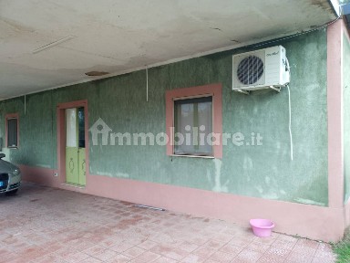 Villa unifamiliare Contrada Sambuco, Piazza Armerina