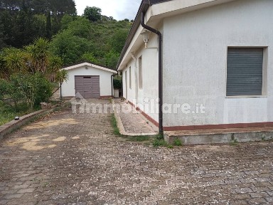 Villa unifamiliare Contrada Sambuco, Piazza Armerina