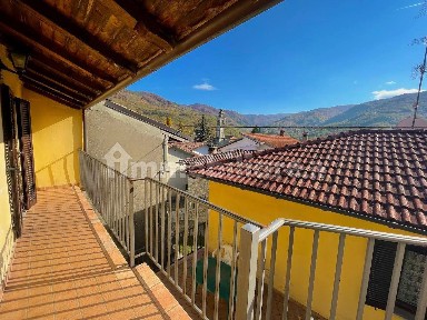 Villa plurifamiliare frazione Montecapraro, Montecapraro, Fabbrica Curone
