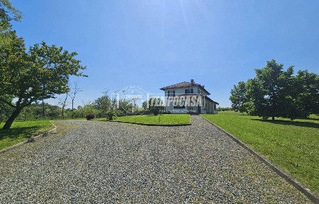 Villa unifamiliare via carpeneto, Castelferro, Predosa
