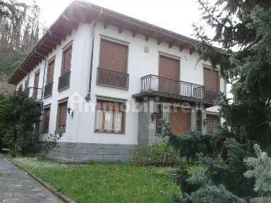 Villa plurifamiliare via Martiri della Benedicta 2, Centro, Arquata Scrivia