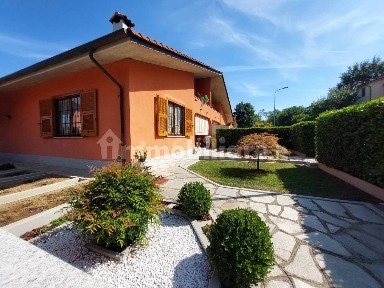 Villa unifamiliare via Cascina Nuova, Molare