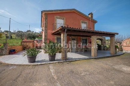 Villa unifamiliare contrada malcristiano snc, Piazza Armerina