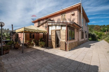 Villa unifamiliare Contrada Bauccio snc, Piazza Armerina