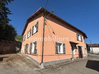 Villa unifamiliare frazione Rovereto 135, Pessenti, Gavi