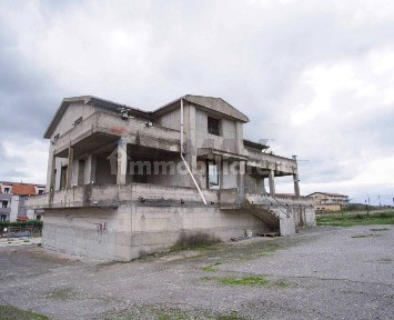 Villa unifamiliare via Angelo Tranchida sn, Enna