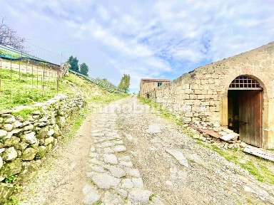 Villa unifamiliare, da ristrutturare, 400 m², Centro, Enna