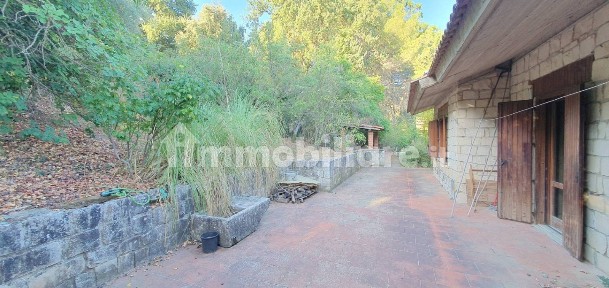 Villa unifamiliare Valguarnera Caropepe, Valguarnera Caropepe