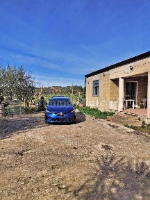 Villa unifamiliare, da ristrutturare, 283 m², Piazza Armerina