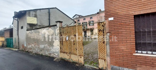 Villa bifamiliare via Egidio Suanno, Centro, San Salvatore Monferrato