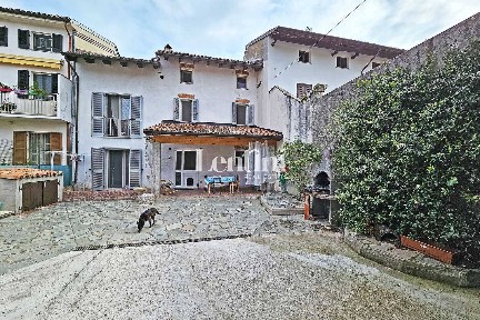 Villa unifamiliare via Carlo Alberto 17, Borgo San Martino