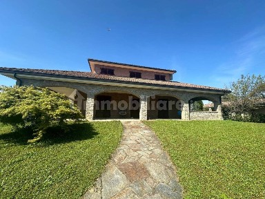 Villa unifamiliare via Lucio Ferraris 32, Solero