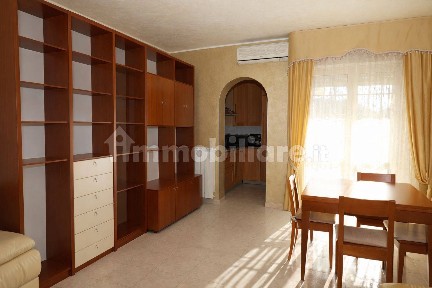 Trilocale viale Papa Giovanni XXIII 28, Castellana, Pianella
