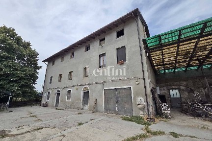Villa unifamiliare via Carlo Ceronetti, Porta Milano, Casale Monferrato