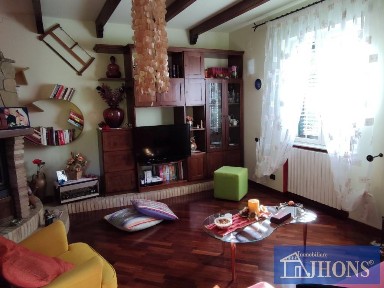Villa unifamiliare, buono stato, 170 m², Enna