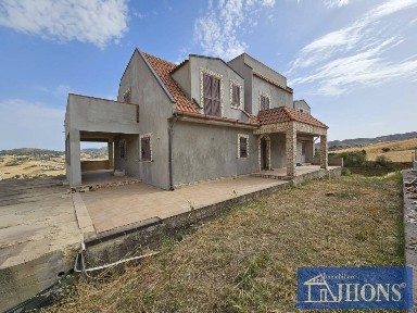 Villa unifamiliare 140 m², Enna
