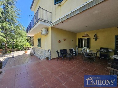 Villa unifamiliare contrada Kamuth, Enna