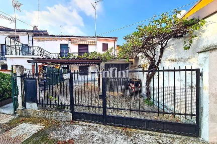 Villa unifamiliare Cantone Chiesa 130, Popolo, Rondò, Casale Monferrato