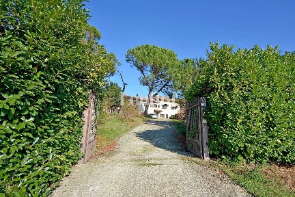 Villa unifamiliare frazione Roncaglia R. Bettola, Roncaglia, Casale Monferrato